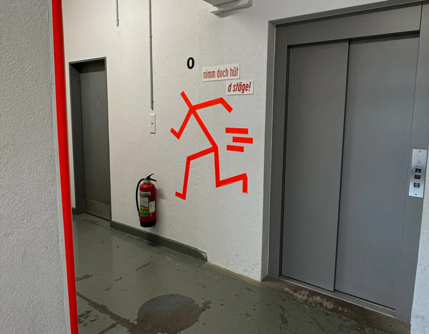 Infonachmittag Webiste Treppenhausbeschriftung