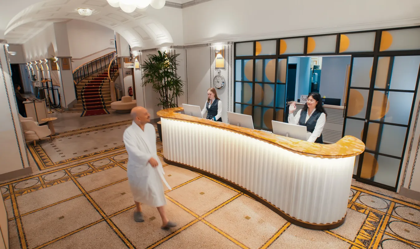 LTAG Hotel 04